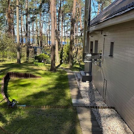 River Bank Vacation Home Юрмала Экстерьер фото